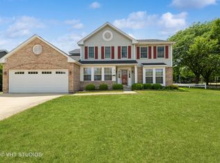 95 Brentwood Trl, Elgin, IL