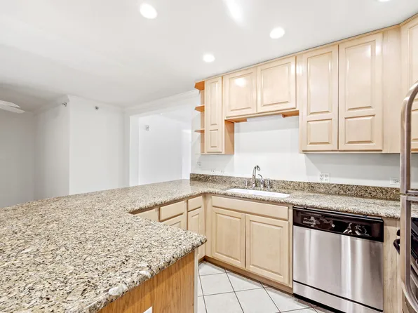 The Maples Apartments