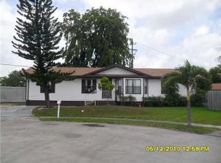 8721 NW 46th St, Lauderhill, FL 33351