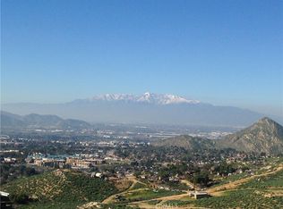 20610 Hill Top Dr, Riverside, CA 92507