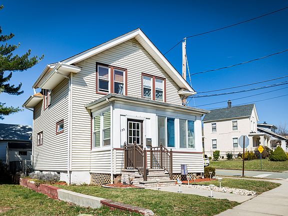 Front exterior.
