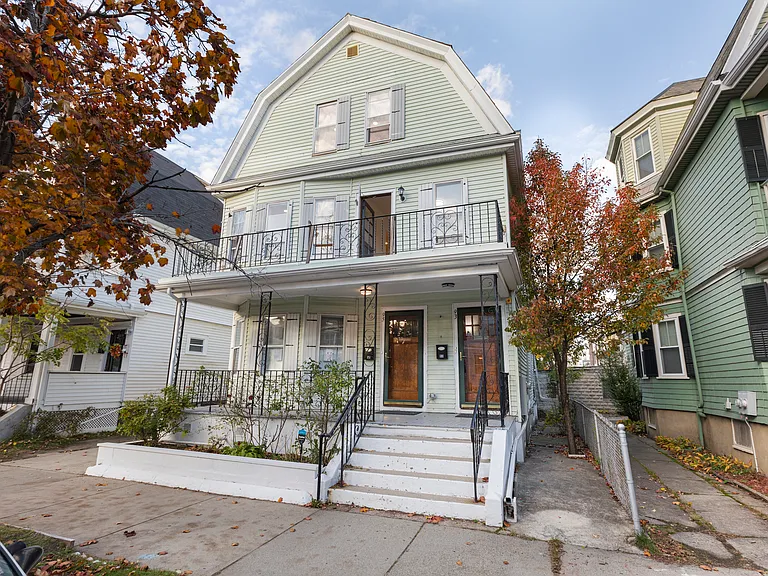 93 Pennsylvania Ave #1 — Photo 15