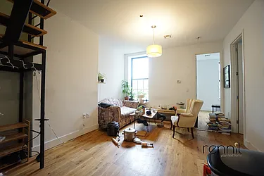 Rented by Rennit Inc.