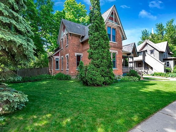 210-East-Maple-Street-Mason-Michigan-win