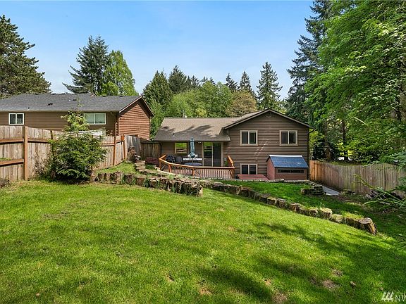 2nd image of 17861 28th Ave NE