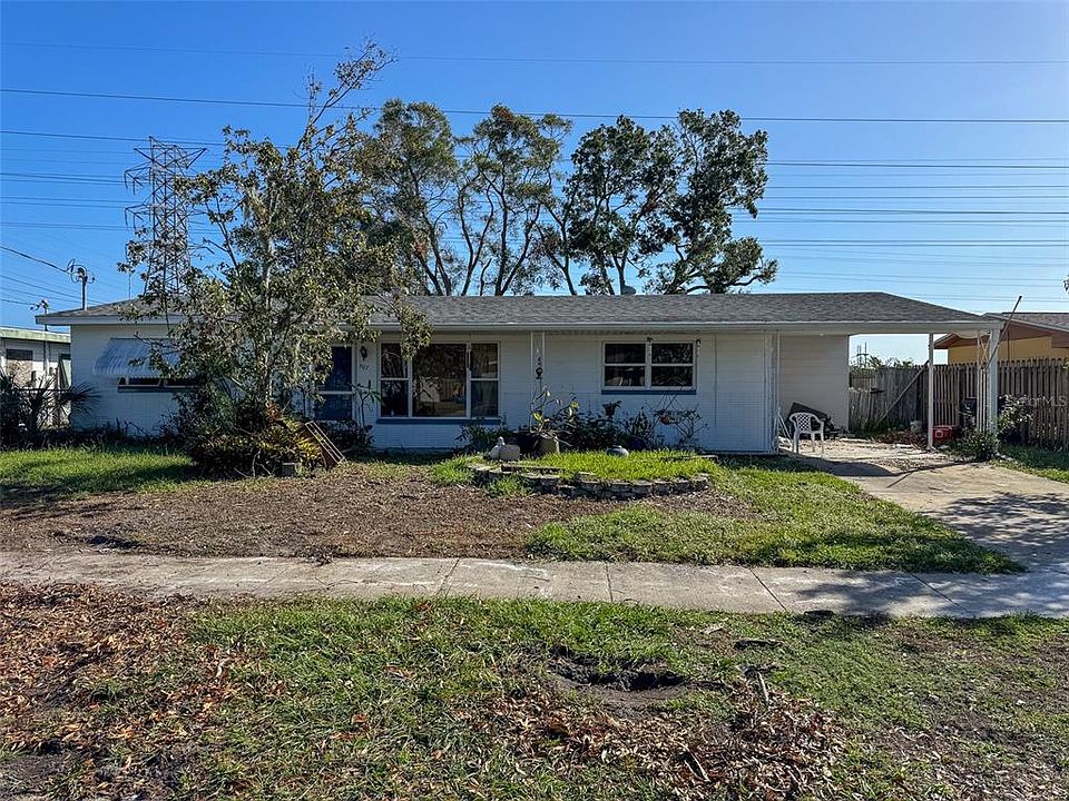 1st image of 307 Country Club Dr
