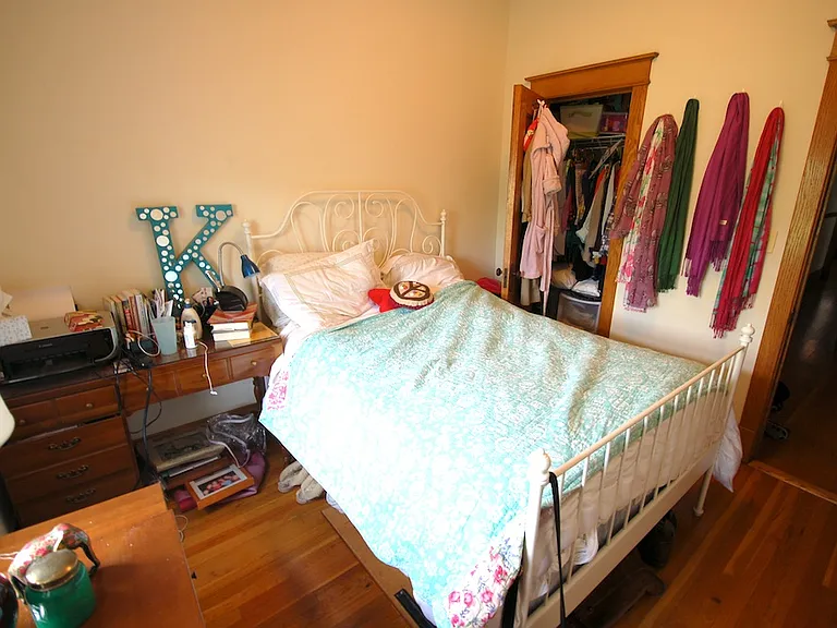 3765 N Lakewood Ave #2 — Photo 5