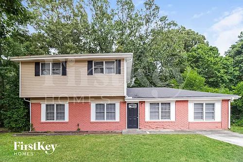 6818 Tralee Dr Photo 1