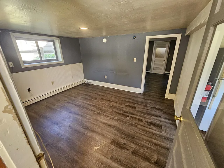 17 Bridge St #4 — Photo 2