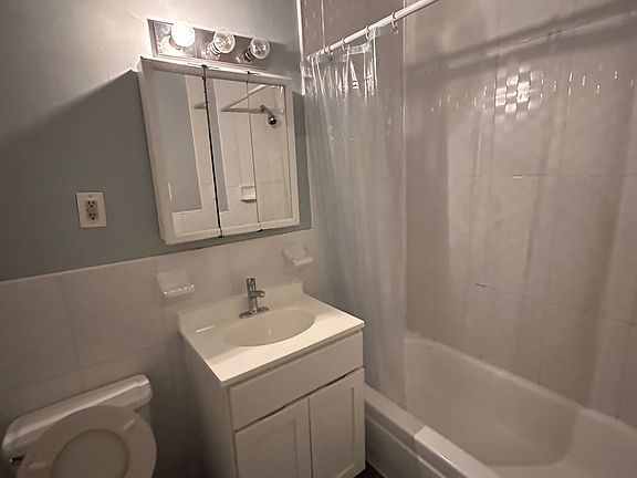 3rd image of 211 W 146th St APT 1K