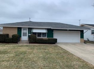 8327 23rd Ave, Kenosha, WI 53143