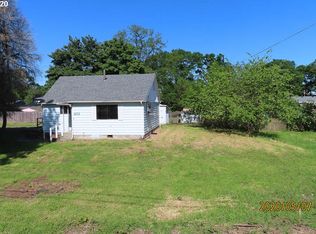 406 S 12th St, Saint Helens, OR 97051