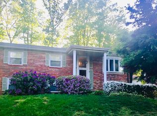 13707 Kingsman Rd, Woodbridge, VA 22193