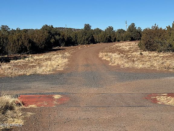 2nd image of #5 Skyline Ranch -- #5