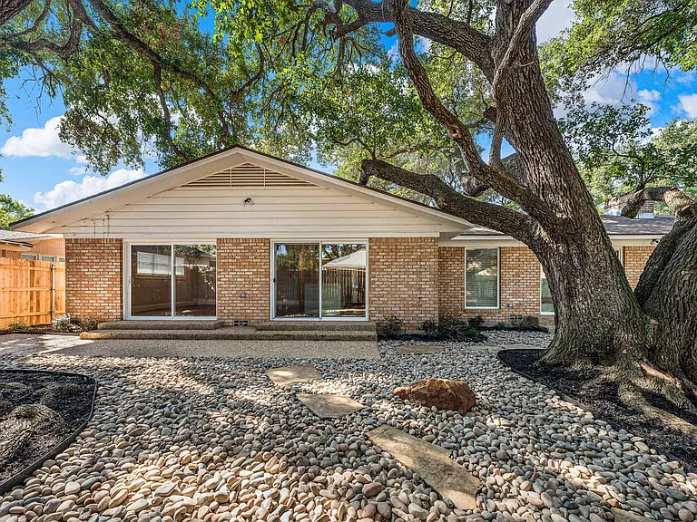 29011 Woodland Dr — Photo 57