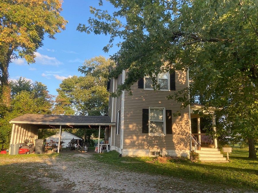 1st image of 4637 Blumberg Ln