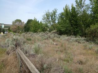 3150 W Malaga Rd, Malaga, WA 98828