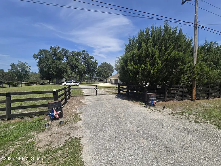 906 County Road 217 — Photo 38