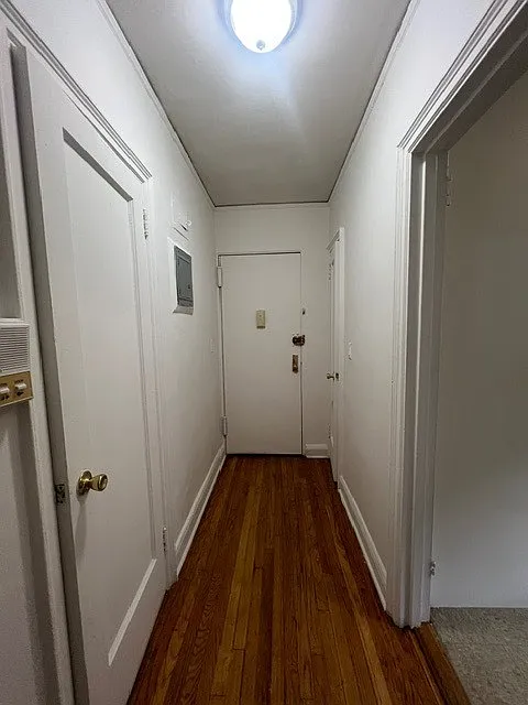 1 bed, 1.0 bath, $1,850 — Photo 2