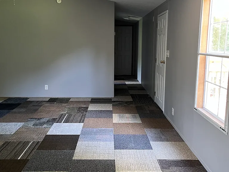 124 Meadow Ln — Photo 9