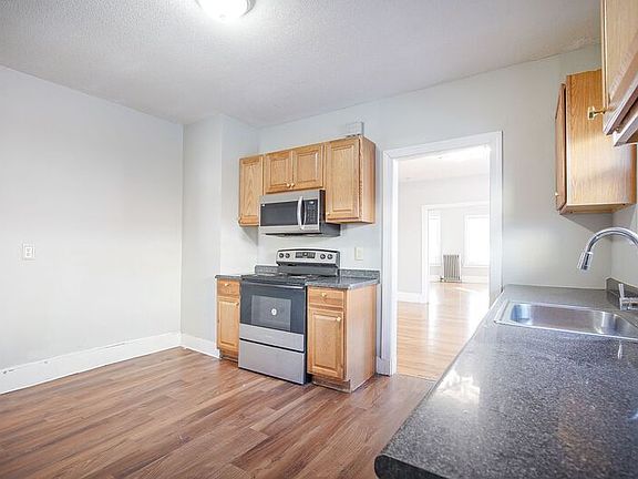 3rd image of 824 Sumner Ave #Ma-01108