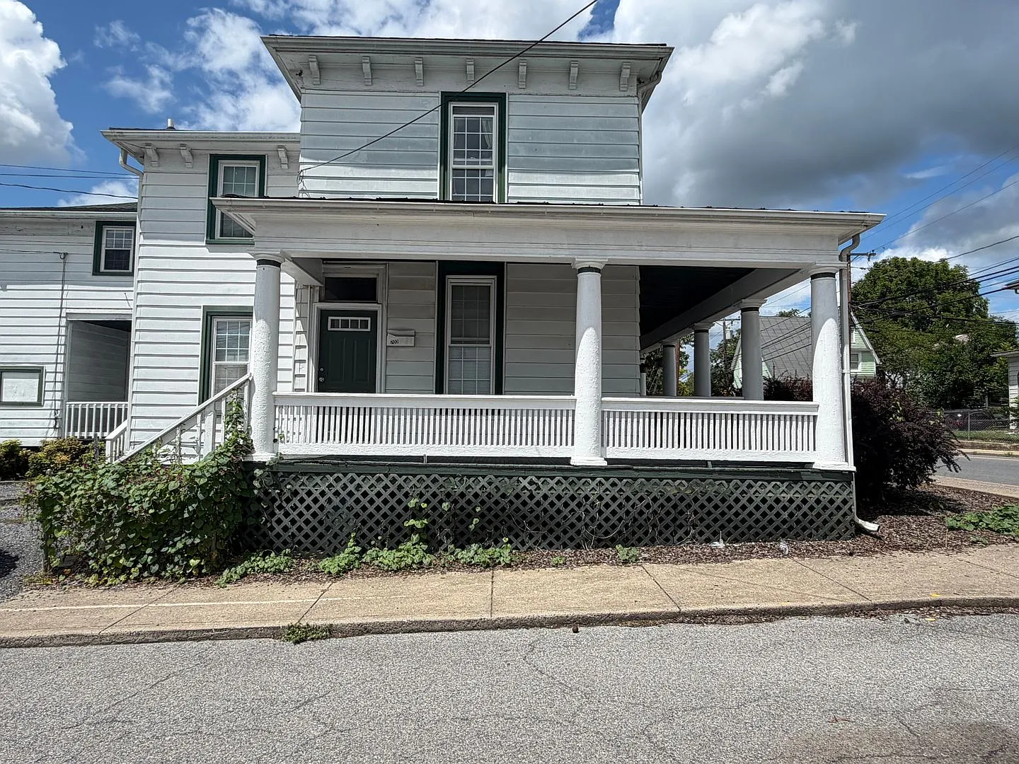 702 Nelson Street - Charming 3BR/1BA in Staunton! — Photo 1