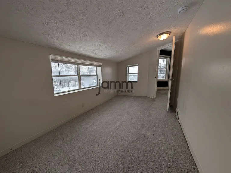 1476 W 107th St #1476 W 107TH UPPER — Photo 9