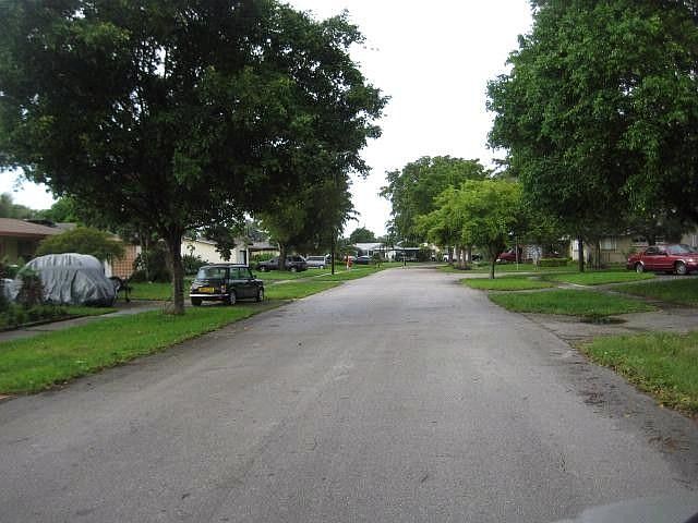 2nd image of 6458 SW 7th St