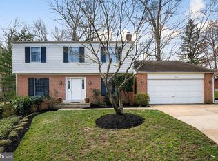7518 Elmore Ln, Bethesda, MD 20817