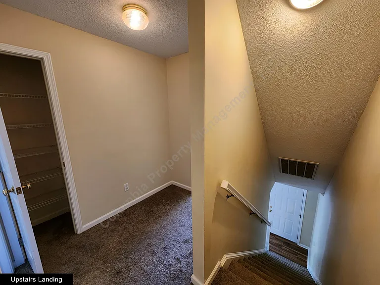 1003 Sweet Thorne Ct — Photo 11