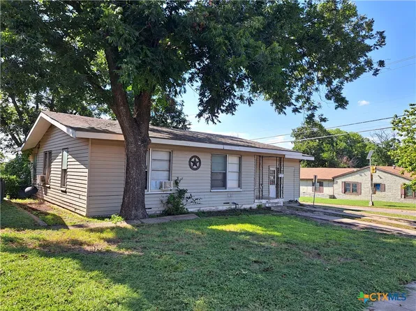 1602 S 39th St, Temple, TX 76504