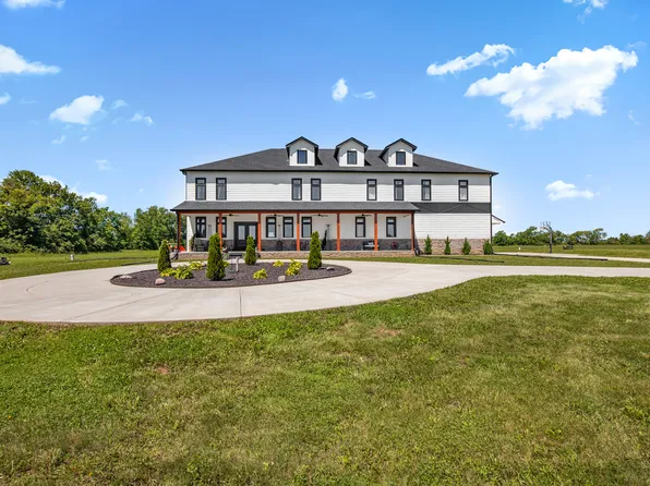 6305 Sunshine Meadows Ln, Brownsburg, IN 46112