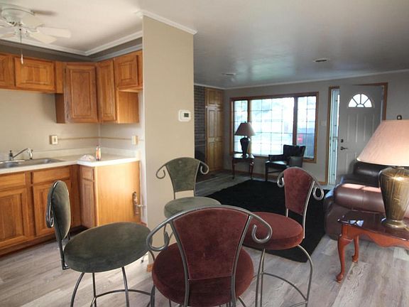 5th image of 2715 S 50th STREET