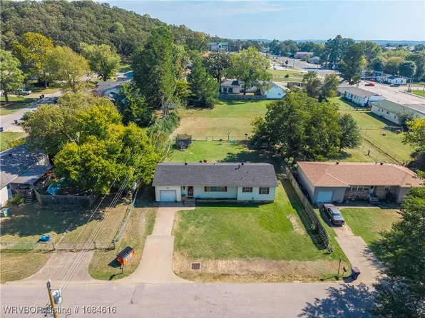 4615 S 30th St, Fort Smith, AR 72901