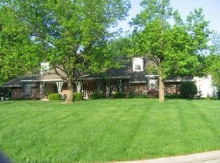 1312 NW Fairway Cir, Blue Springs, MO 64014