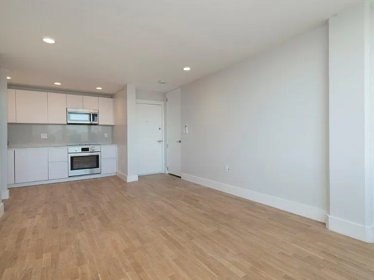 334 Harvard St #D-7 — Photo 7