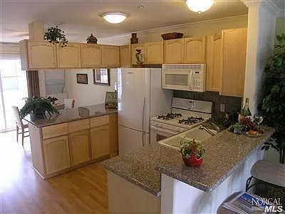 1581 La Esplanada Pl — Photo 3