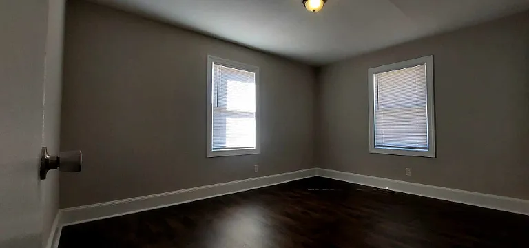 1105 Cedar Ln — Photo 16