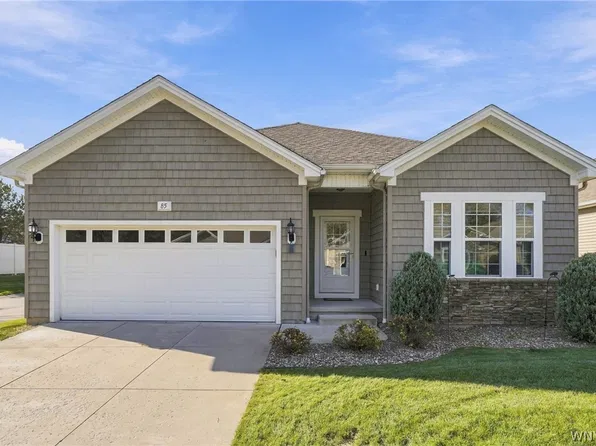 85 Holloway Creek Ln, Amherst, NY 14228