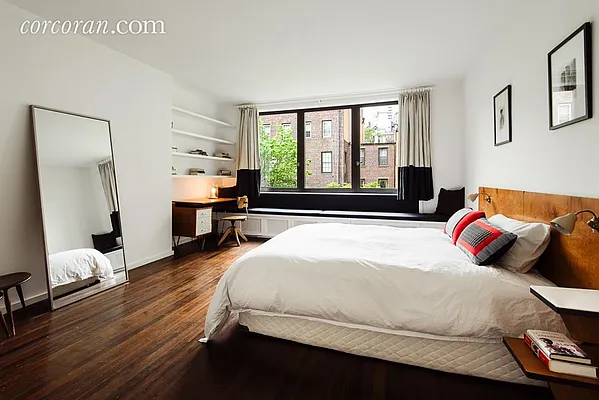 Sold by Corcoran | media 7