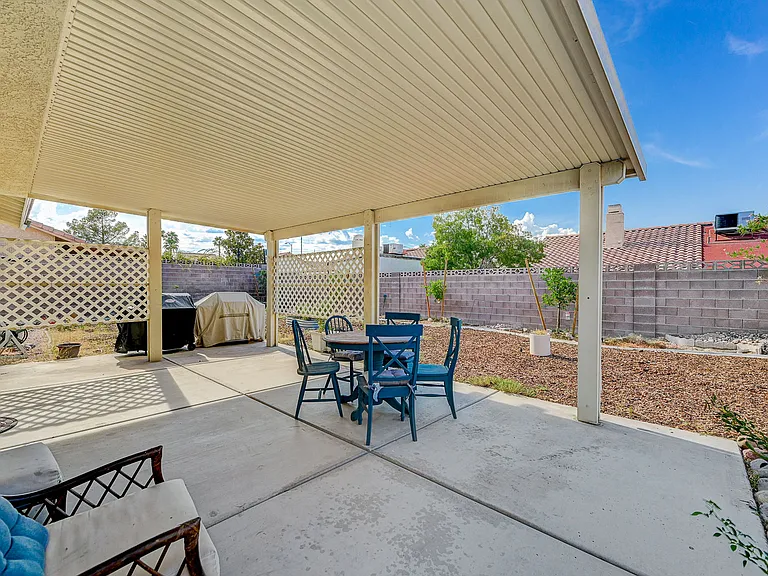 8412 Vibrant Dr — Photo 5