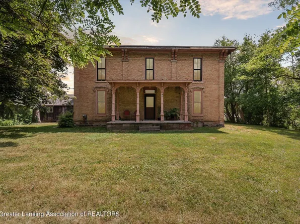 6340 N Hartel Rd, Potterville, MI 48876