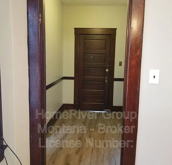 536 S 3rd St W — Photo 25