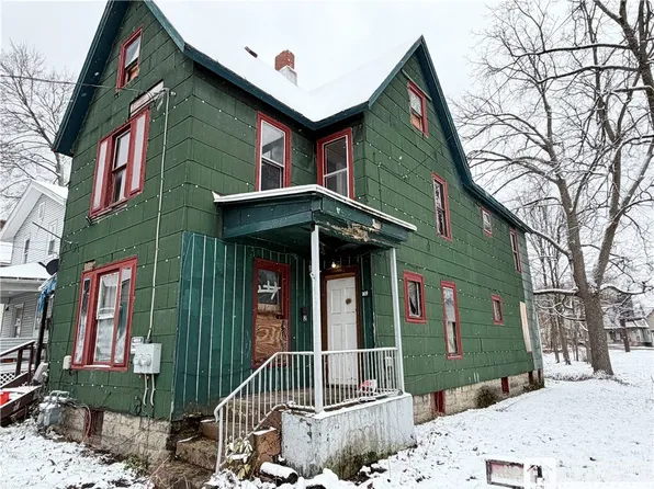 809 Cherry St, Jamestown, NY 14701