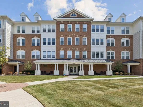 44485 Chamberlain Ter Unit 200, Ashburn, VA 20147