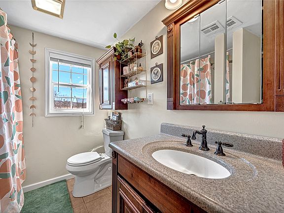 4th image of 2135 Lacy Dr