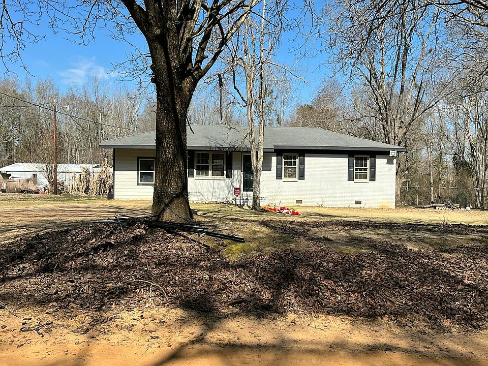 1st image of 2631 Scott Rd