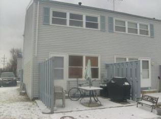 1237 Fairwood Ct APT 6, Elgin, IL