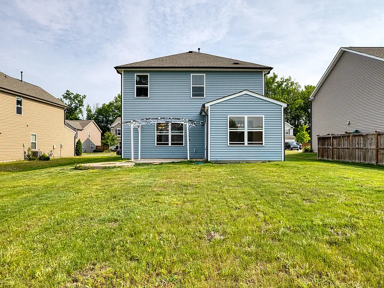 2132 Water Marsh Trl — Photo 7