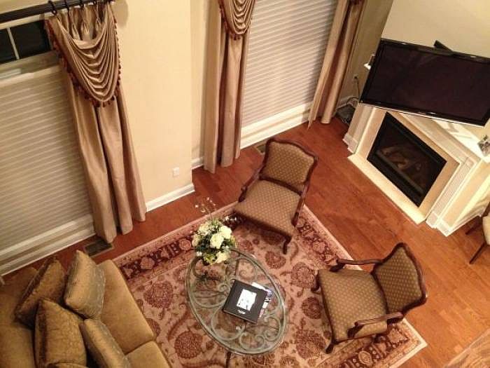 Living Room - Vaulted Cei